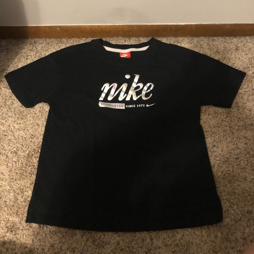 Black Nike t-shirt